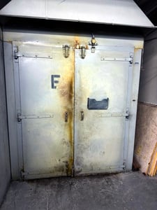 60" width x 78" H x 90" L Despatch, 500°F, electric walk in oven