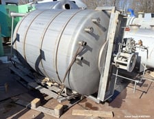 800 gallon, Tank, Single Wall, Dome Top & Bottom, Stainless Steel