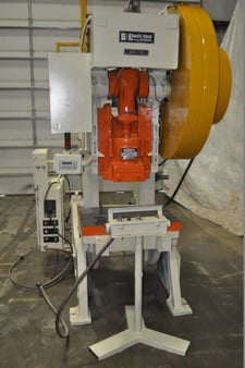 80 Ton, Southbend Johnson #80-FW-AC, OBI press, 4" stroke, 15.5" Shut Height, 3.5"adj., 85 SPM, 36" x24"bed