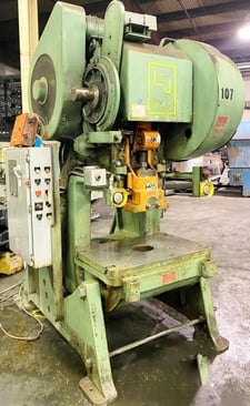 60 Ton, L & J #W-60, Single Crank Back-Geared OBI Press, 36" x 24" bed, 14" shut height, 4" stroke, 3"