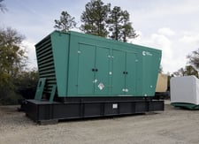1000 KW Cummins #DQFAD-8403803, Diesel Generator, 1202 amps, 1800 RPM, 277/480 Volts, 3PH, 563 hours, 2011