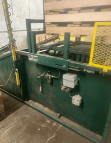 Bronco Pallet Nailer With Stacker (2 available)