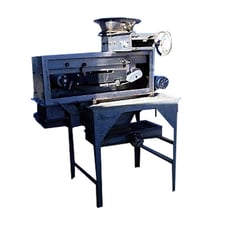 10-1/2" wide, K Tron Soder #W300, Weigh Belt Mechanical Feeder, 5000 lb/hr. capacity, 1/2 HP, 60.3 RPM, 870