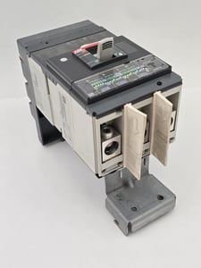 150 Amp. ABB SACE, TMAXXT4H250, Circuit Breaker, XT4 Kit, 3P, 600 Volts