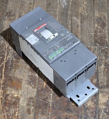 400 Amp. ABB SACE, TMAXXT5H400, Circuit Breaker, 3P, 600 Volts, unused (2 available)