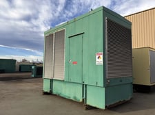 750 KW Cummins #QST30-G10NRI, diesel generator, weatherproof enclosure, 277/480 Volts, 1059 hours, 2004