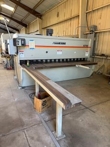 3/8" x 10' Accurshear #63710, CNC hydraulic shear, 21-44 SPM, 30 HP, 1" x 3" x 124" knife, 16 holddowns, 2009