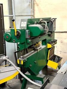 No. P-6 Pullmax, nibbler, 42" throat, circle cutting attachment, 3 HP, 3-20 FPM