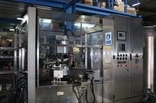 Krones #Canmatic, Labeler For Glass Or Pet Containers, +/- 2.5mm glass container height, +/- 2.5-6mm PET