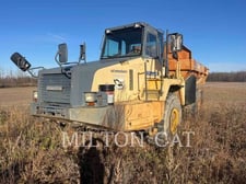 Komatsu HM300-2, Articulated Truck, 11027 hours, S/N: 2158C, 2006