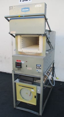 12" width x 29" H x 8" D Cress #C-1232-920, chamber oven, 2200&deg;F