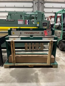 16 gauge x 4.4' Tennsmith #52, Foot Squaring Shear
