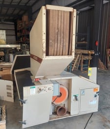 Cumberland / Whitaker #3KN-1620, granulator/crusher, 40 HP, open rotor design, 3 blades & 2 bed knives, 2007