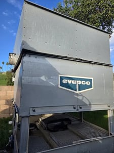 165 Ton, Evapco #AT19-88, cooling tower, 7.5 HP Baldor motor, Fr.213T
