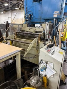 15000 lb. CWP #5R-36, servo feedline, 36" x.125"W, 72" OD, 19.5"-24.5"ID, holddown arm, (17) 24" x .093"