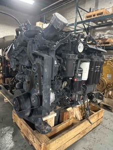 362 HP Komatsu #SAA6D140E-7, Engine