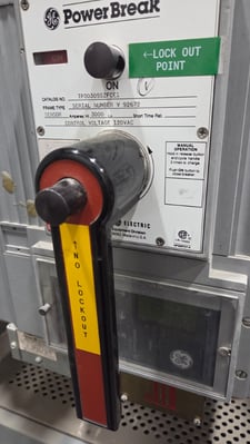 3000 Amps, General Electric, TP3030SSZFCE1, electrically operated,/M/O, drawout, BI, Entelligaurd trip, RMS-9