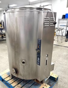 100 gallon Groen #AH/1E-100, steam kettle, Stainless Steel, 2" drain, nat gas