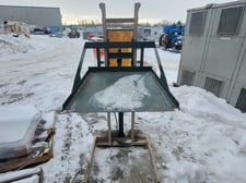 Beech #ABB3386ML, Breaker Truck Lift, 1000 lb. capacity, 18" load center, 86" lift