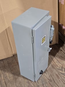 Square D, 8538CG11V06H30, Combination Starter, 30A, 600V., 10PH, Type 1 Series K