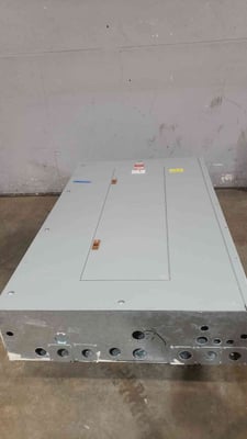 800 Amp. General Electric, Panelboard, 480/277 Volts, 3PH, 10 Breakers & Main