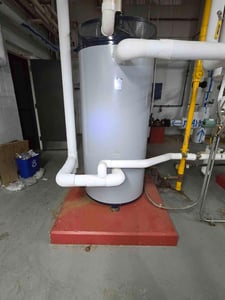 State Sandblaster Force #SDV100199NESHW, Commercial Water Heater, Nat Gas, 100 Gal, 2003