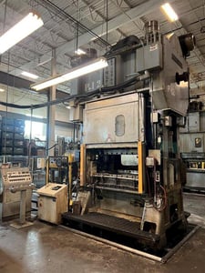 300 Ton, Minster #E2-300-60-36, straight side double crank press, 6" stroke, 32" Shut Height, 6" ram adj.