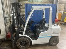 6000 lb. Unicarriers #MUG1F2A30LV, propane forklift, 60" forks, 189" lift hgt, triple mast, side shift, new