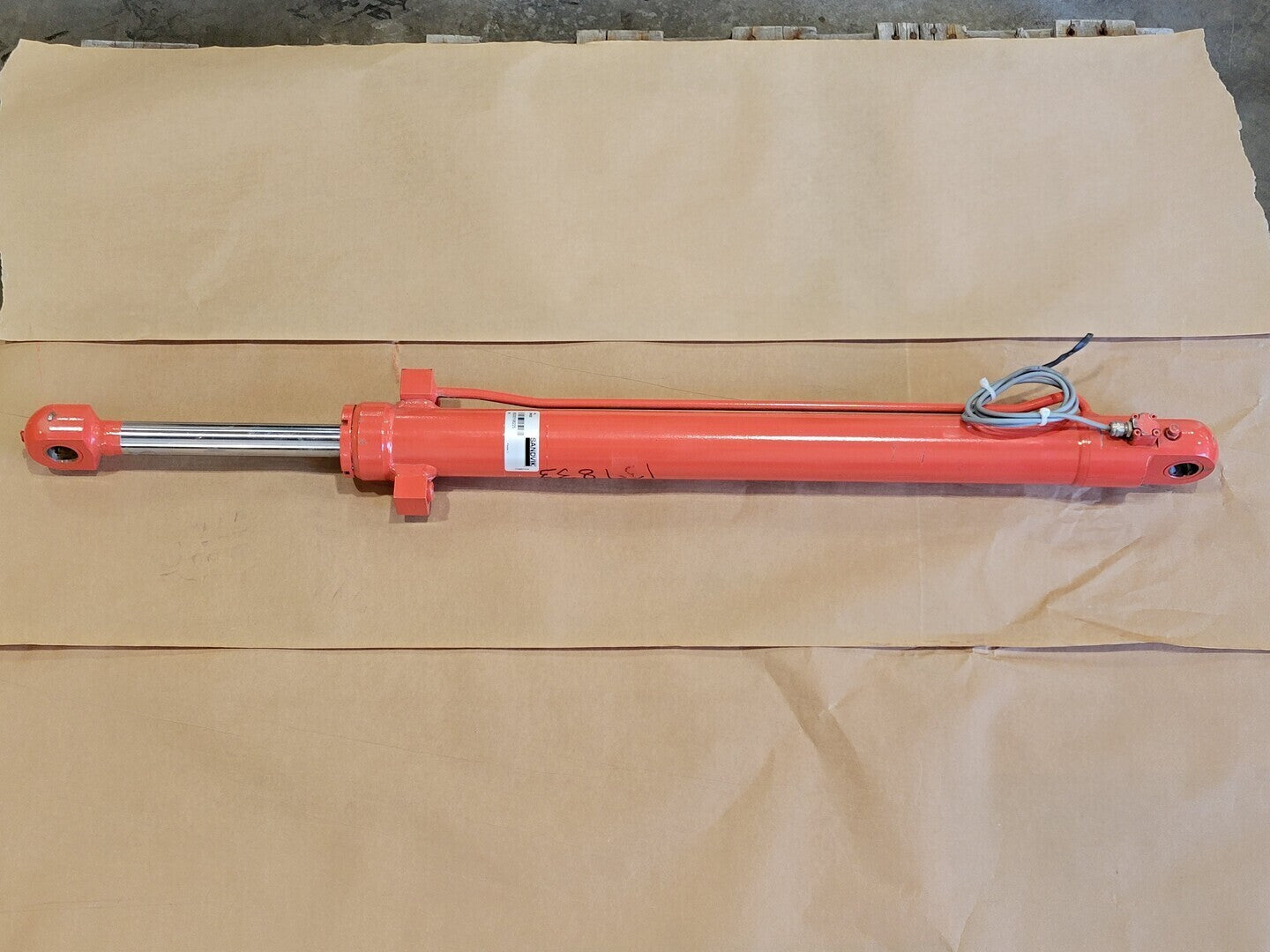 Sandvik #BG00198225, Extension Cylinder Assembly, 2022