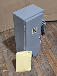 27 Amp. Square D 8538SCG11V06H30, Combo Motor Starter, 120V/240V, Nema 1, Non-Fusible