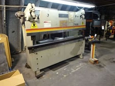 60 Ton, Accurpress #7608, CNC hydraulic press brake, 8' overall, 76" between housing, 8" throat, 8" stroke