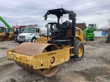 Caterpillar CS44B, Vibratory Single Drum Smooth, 1450 hours, S/N: CS300649, 2018