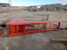 Hitachi #EX3600, Access Ladder
