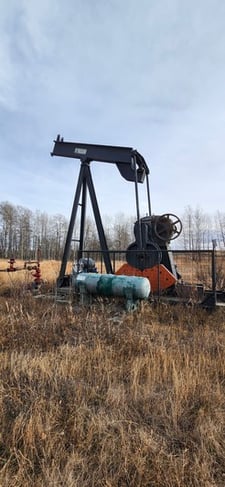 228 Continental Emsco #228-212-86, Pump Jack