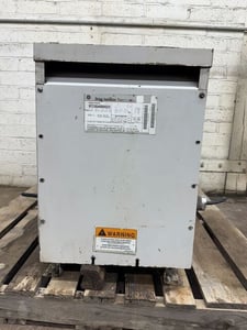 15 KVA 460 Primary, 230Y/133 Secondary, General Electric 9T23Q400G23, 3PH Dry Type Transformer