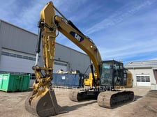 Caterpillar 323FL, Crawler Excavator, 4718 hours, S/N: XCF10133, 2017