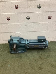 3000 RPM, SEW-Eurodrive #K77DY90LBTH, Gearbox w/ Motor, 400 Volts
