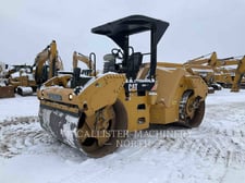 Caterpillar CB54, Twin Drum Roller, 2361 hours, S/N: K3J00177, 2015