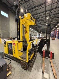 3000 lb. Hyster #V30XMU, Electric Narrow Aisle Lift Truck, 266.9" max. lift height, 42" fork length