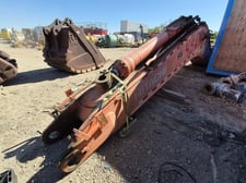 Hitachi #ZX450, Excavator Boom w/ Cylinder