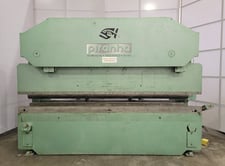 175 Ton, Piranha #17512, hydraulic press brake, 12' overall, 120" between housing, 8" throat, motorized Back