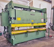 300 Ton, Betenbender #12-300T, Hydraulic Press Brake, 12' overall, 6" bed, 126.5" between housing, 6" stroke