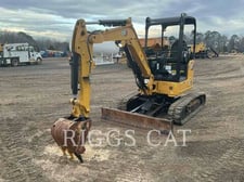Caterpillar 302.707CR, Crawler Excavator, 709 hours, S/N: CZ605786, 2024