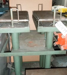 2000 lb. Lexco Wesco, hydraulic lift table, 30" x 36" roller top, adjustable height