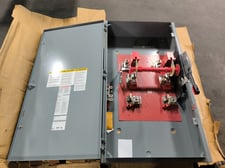 400 Amp. Square D H225N, Fusible Safety Disconnect Switch, 240 VAC, 250 VDC, 2P