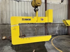 40000 lb. Bushman, C-Hook, 70" arm, 30" opening