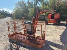 Jlg Industries, Inc. 860SJ JLG, Articulated Boom Lift, 2205 hours, S/N: 0300086168, 2005