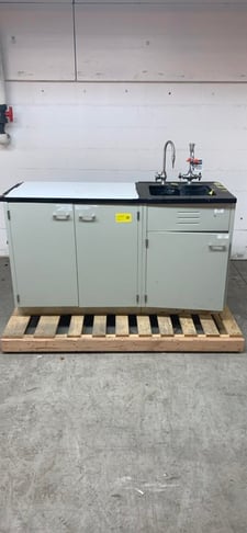 St Charles, Lab Casework Cabinet, w/ Sink Faucet/Eyewash, 61" x25" x36"