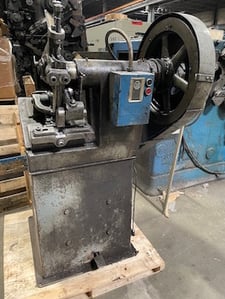 Sleeper & Hartley No. 3-349 S & H looper, .135"-.250" wire range, 3/4"-2" OD coil range, 1 HP, serial