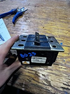 100 Amps, Cutler Hammer #100A, electrical breaker